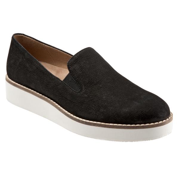 softwalk whistle wedge loafer